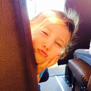 Meet your Posher, Kenadie